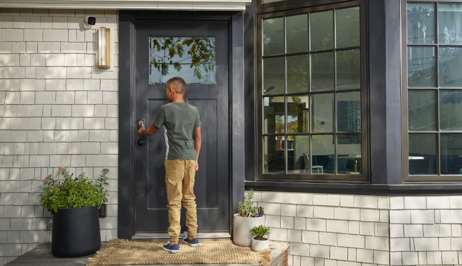 Vivint Smart Lock on home in Salem